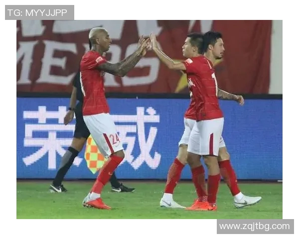 广州恒大与上港精彩对决直播全程回顾及赛后分析